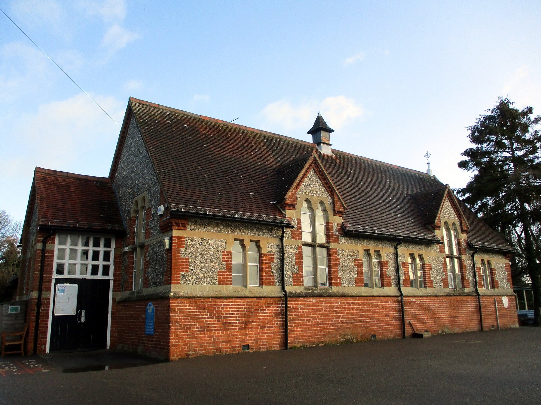 Home Primary school building